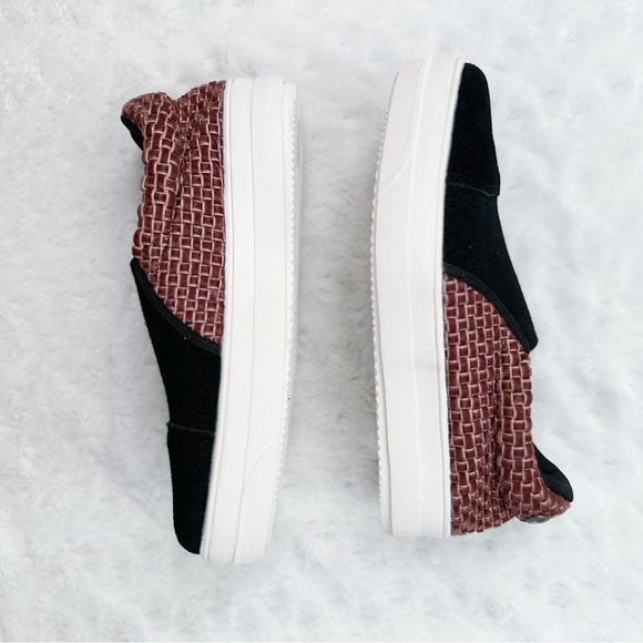 NIB- BERNIE MEV Mid Dynasty Mauve Memory Foam Slip On Sneaker - Picture 5 of 13